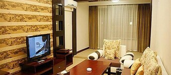 Oriental Pearl Hotel