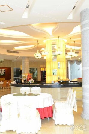 Restaurant - Leroy Hotel Wuzhishan (Wuzhishan)
