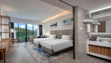 Room, 2 Twin Beds, Smoking, Mountain View