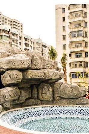 Pool - Fu'an Tailong Hotel (Haikou)