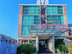 Unclassified image, 3 of 61, button - Princess Keisha Hotel (Denpasar)