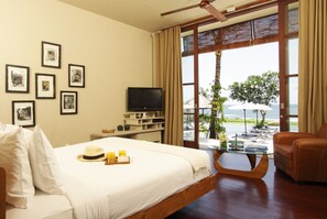 奢华别墅, 5 间卧室, 私人游泳池, 海滨 | 5 多间卧室、客房内保险箱、办公桌、遮光窗帘