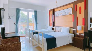 Habitación doble clásica | Ropa de cama de alta calidad, cortinas blackout y wifi gratis