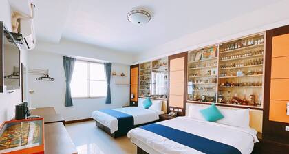 Warner Leisure Hotel