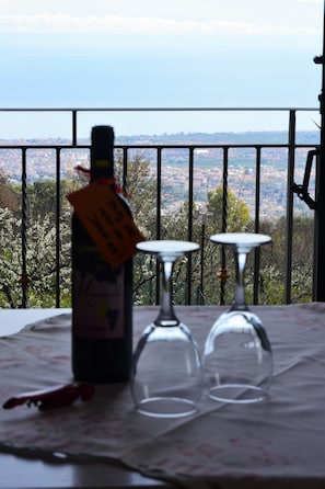 Superior Double Room, Sea View | View from room - B&B Dimora dell'Etna (Milo)