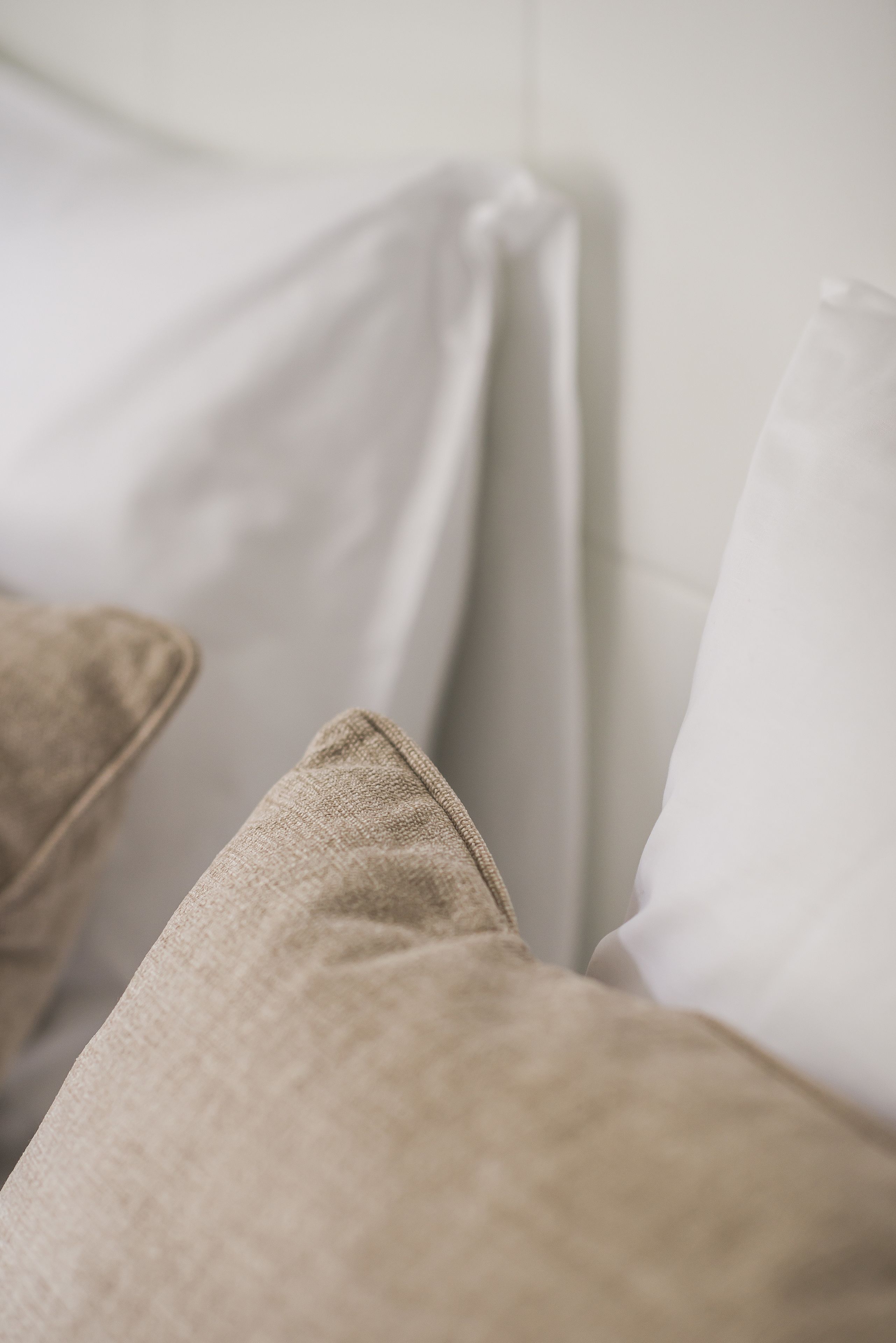 deluxe room, 2 single beds | soundproofing, free wifi, bed sheets