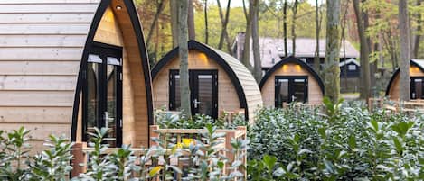 Huisje | Geluiddichte muren, gratis wifi, beddengoed