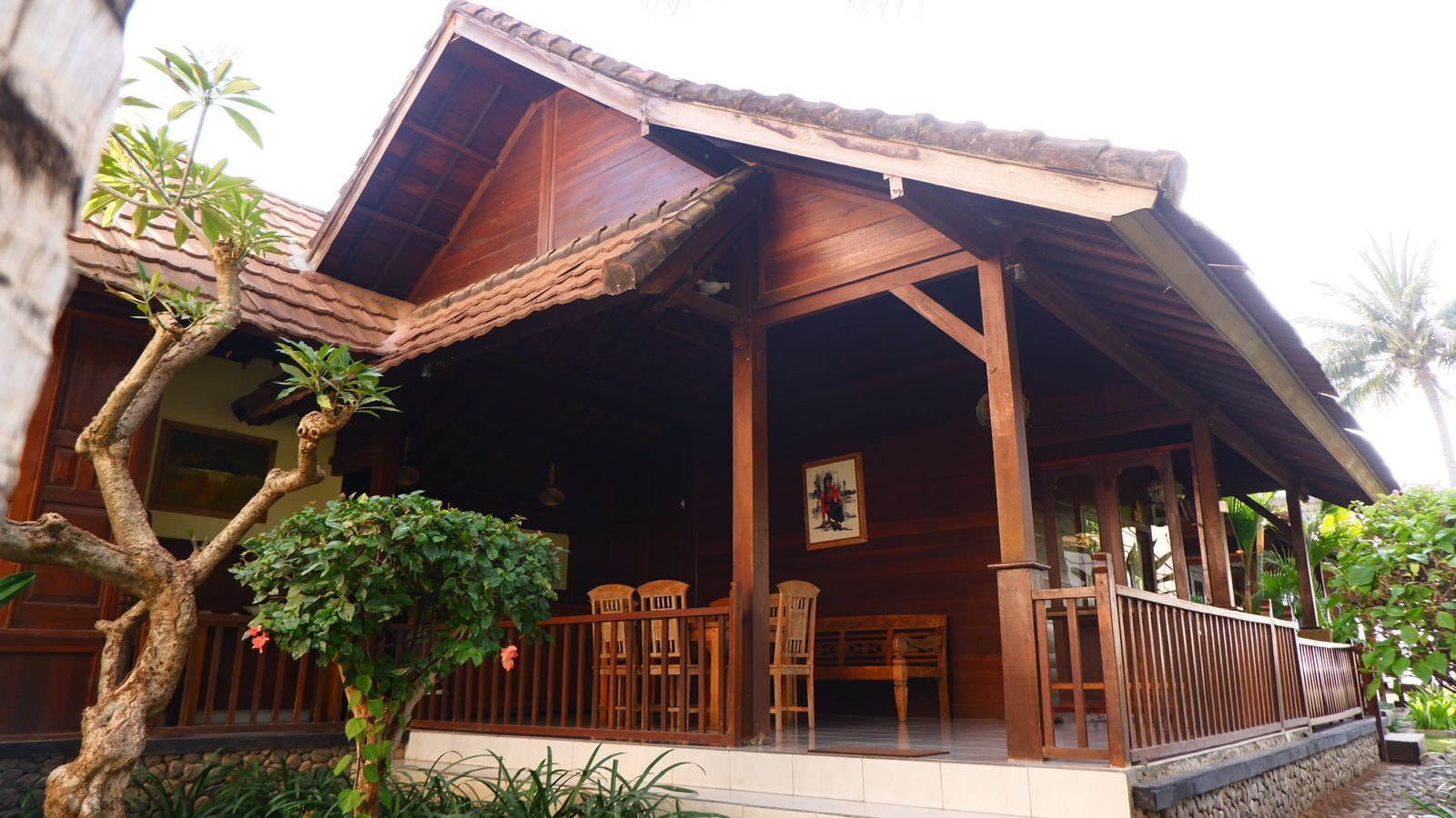 in-room safe, desk, rollaway beds, free wifi