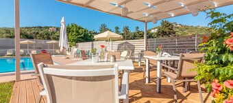 Dimitra & Evdokia Hotel