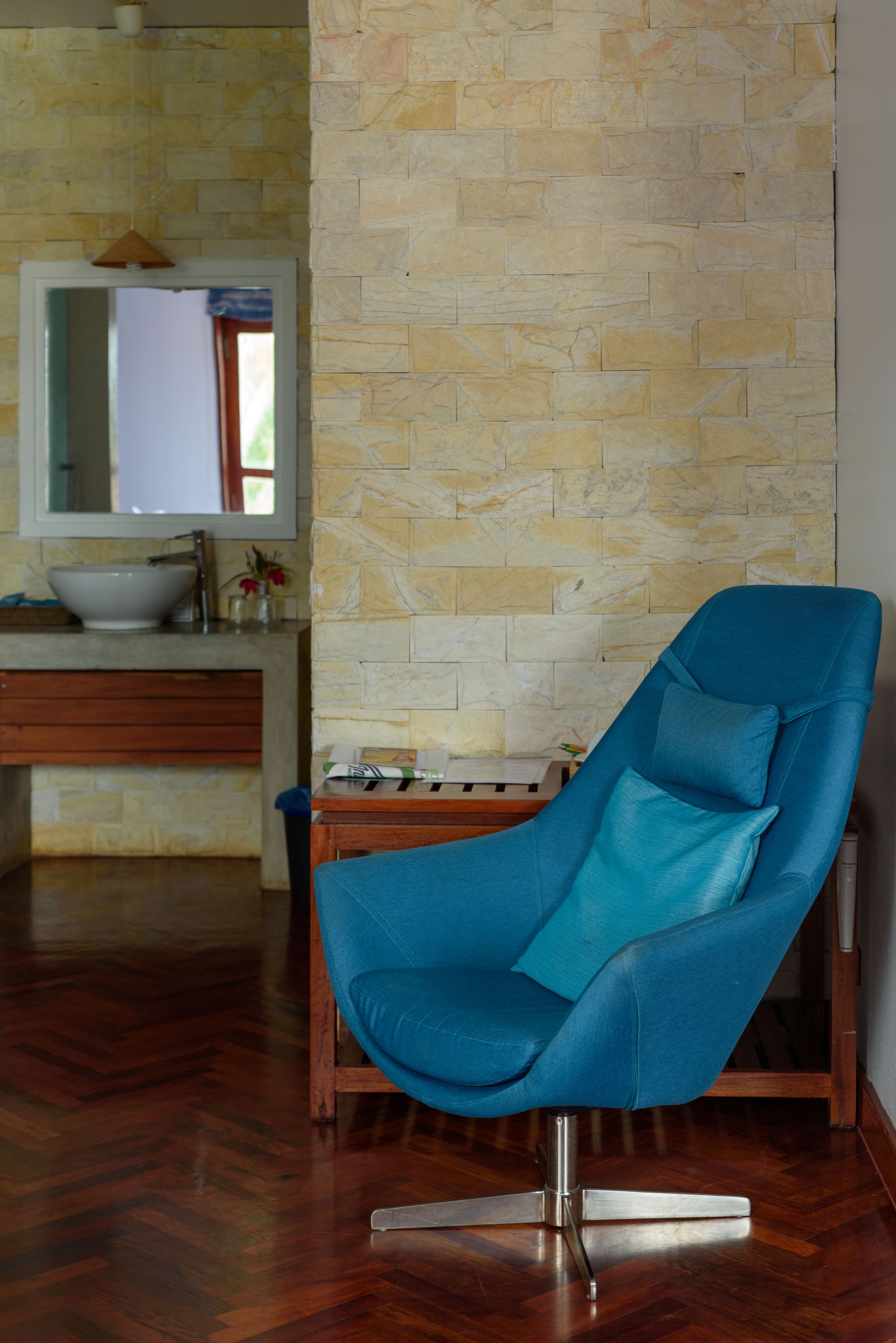 Habitació amb dos llits individuals superior | Minibar, caixa forta a l'habitació, escriptori i llits addicionals 