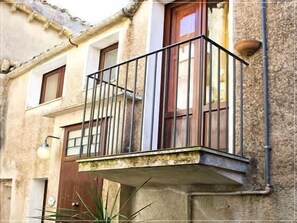 ระเบียง