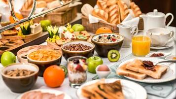 Free buffet breakfast