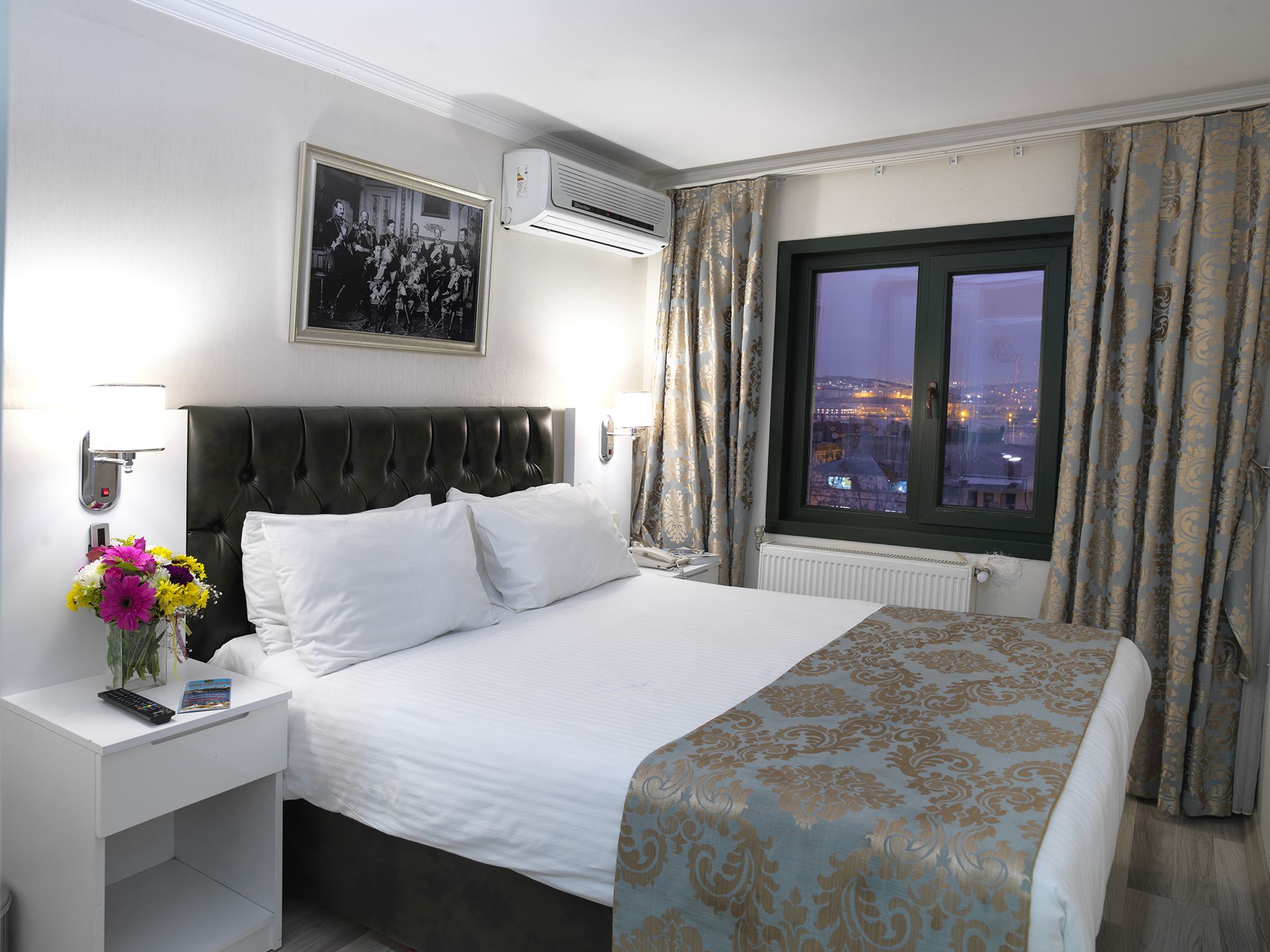 Photo - Monarch Hotel Istanbul