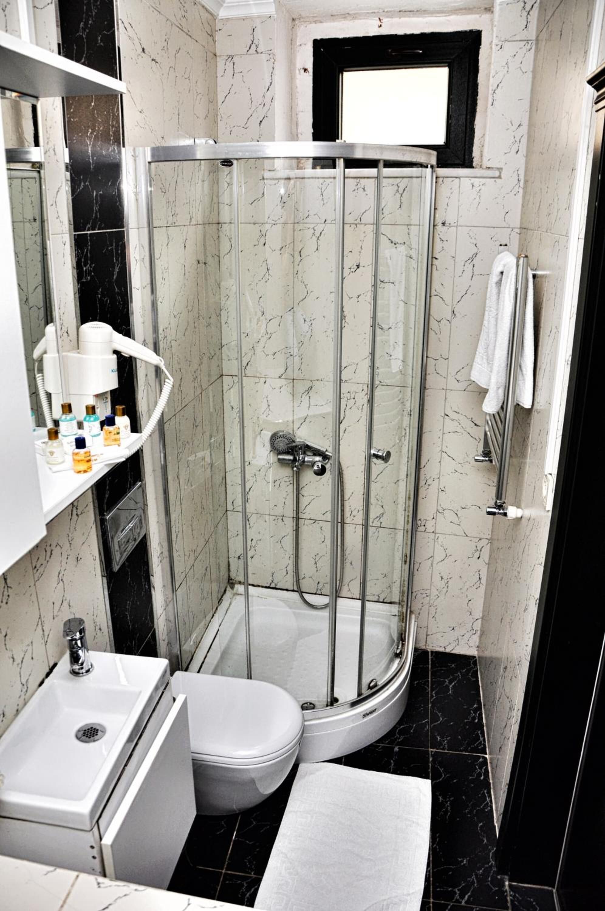 Photo - Monarch Hotel Istanbul