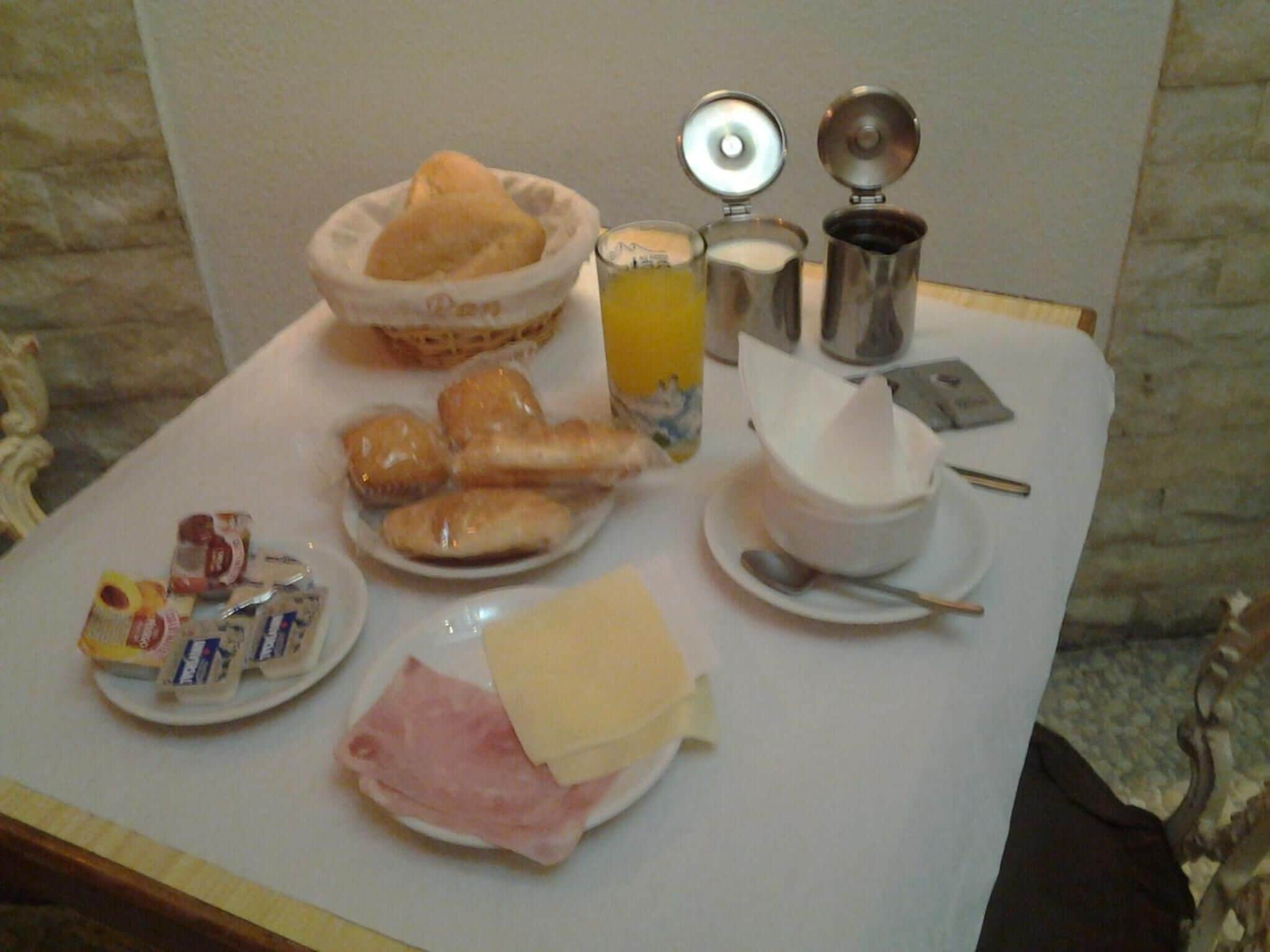 Foto - Pensao Residencial Flor dos Cavaleiros