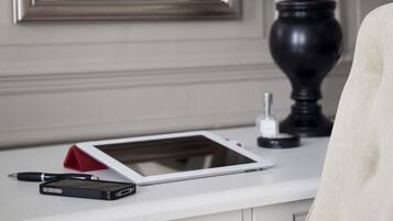 Flat-screen TV, MP3 dock