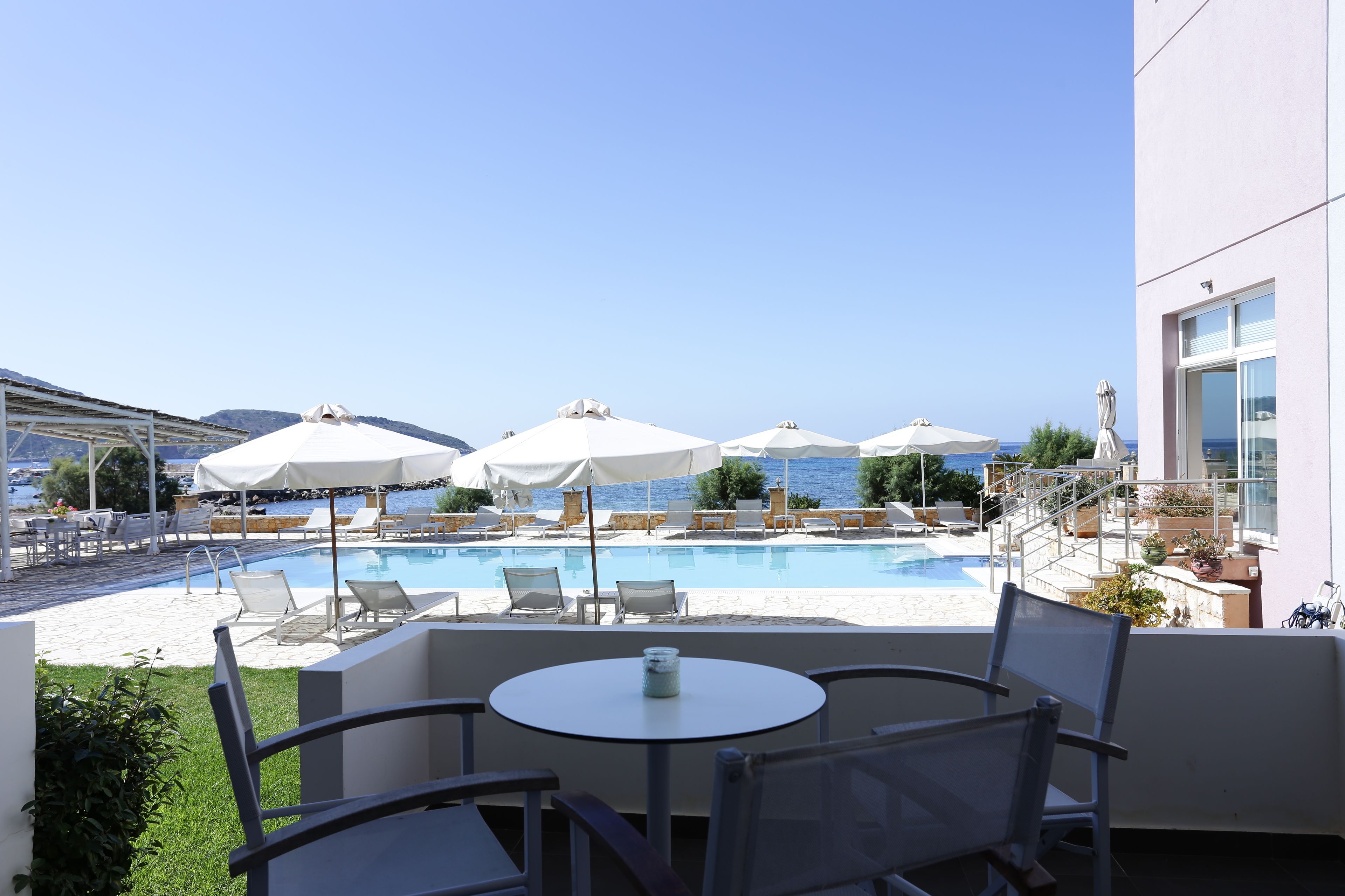 Seasonal outdoor pool