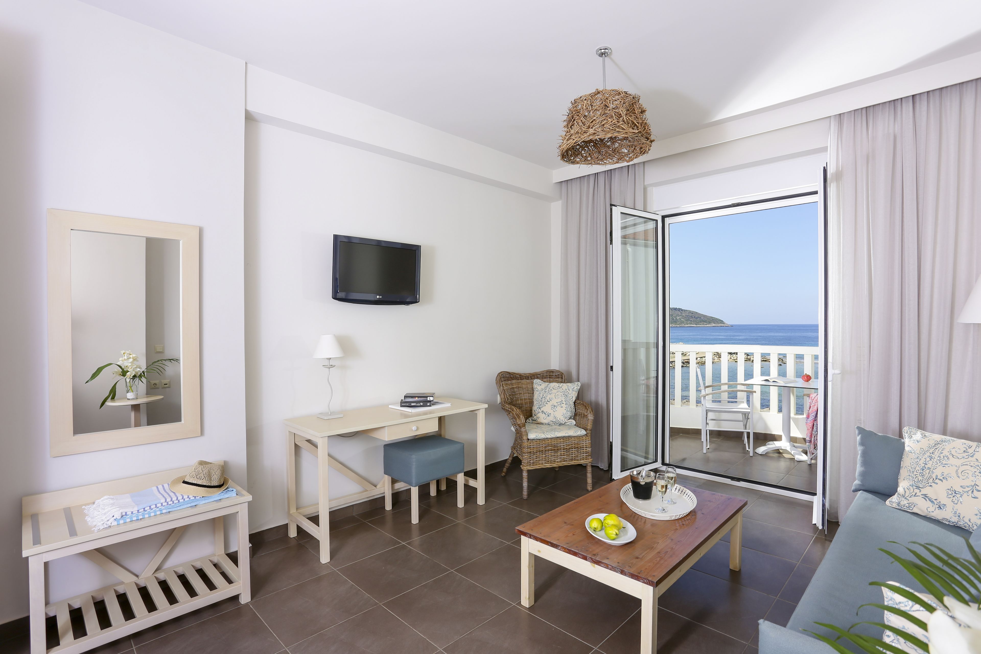 apartment, sea view | 1 bedroom, premium bedding, down duvets, pillow-top beds