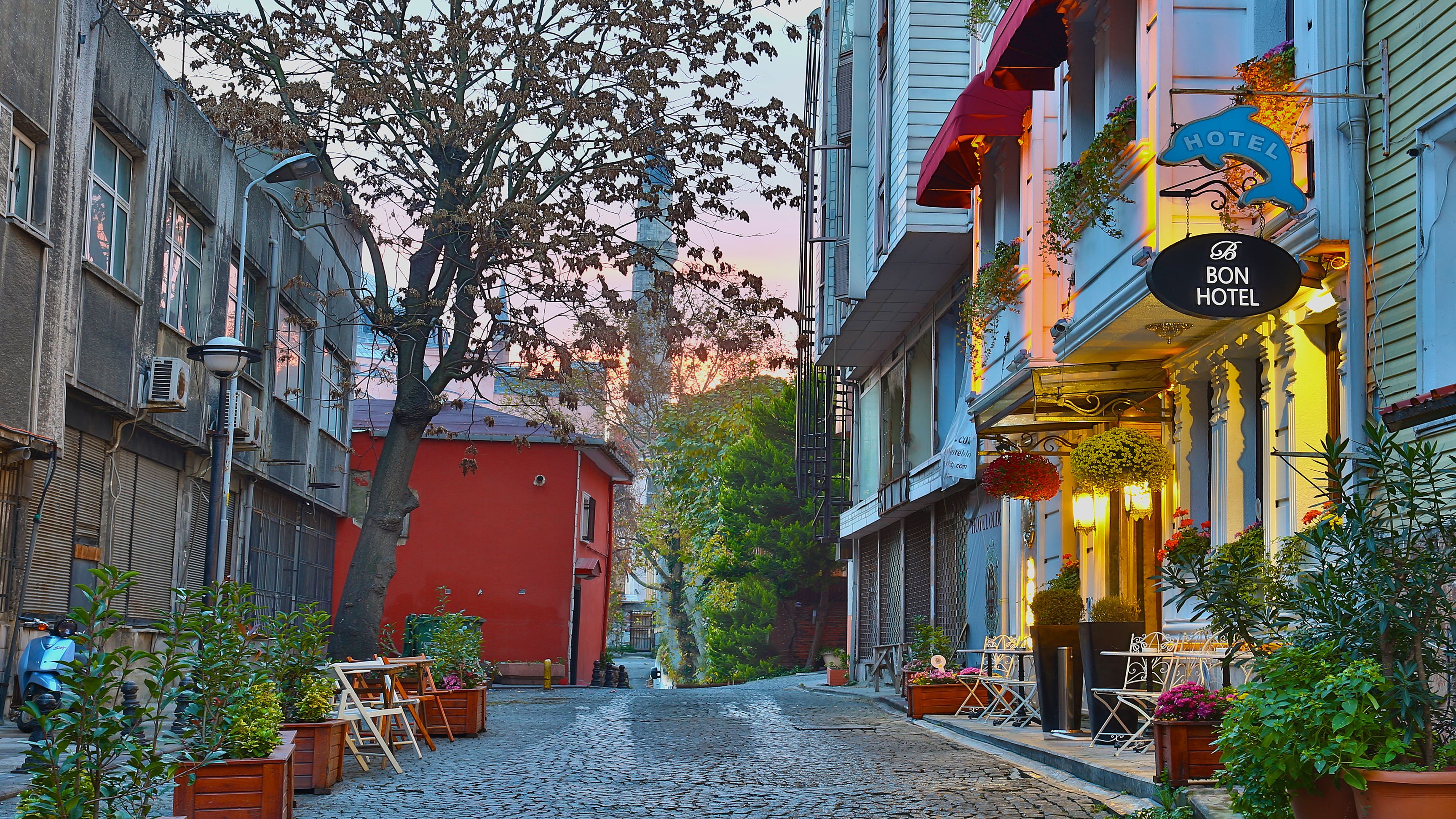 المنشأة من الخارج