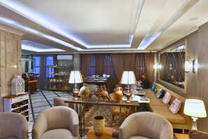 Free daily buffet breakfast - Bon Hotel Hagia Sophia (Istanbul)