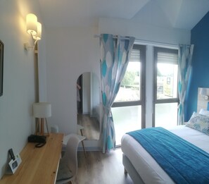 Comfort Double Room | Premium bedding, pillow-top beds, desk, soundproofing