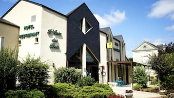 Ngoại thất