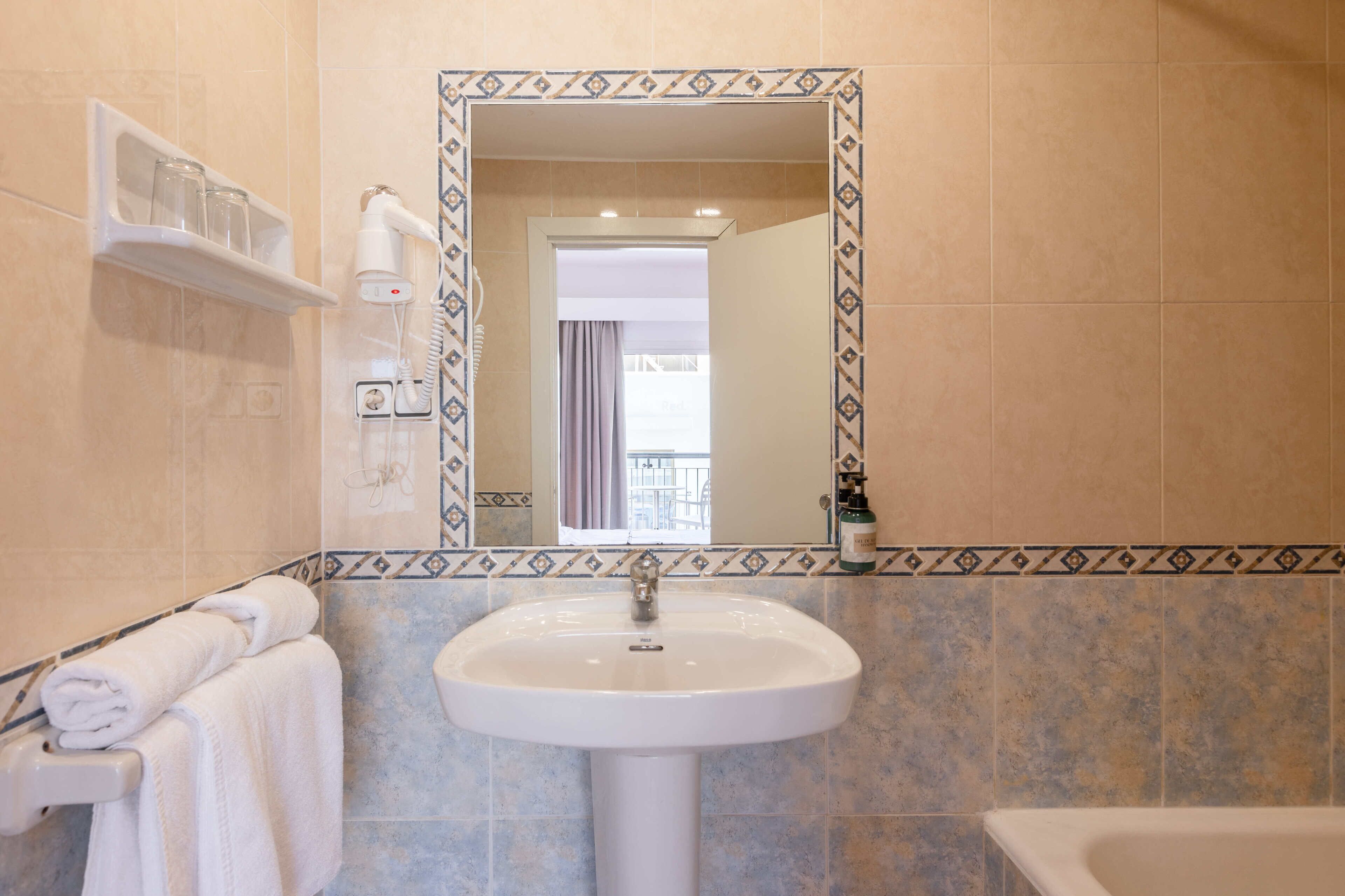Foto - The Red Hotel by Ibiza Feeling - Adults only