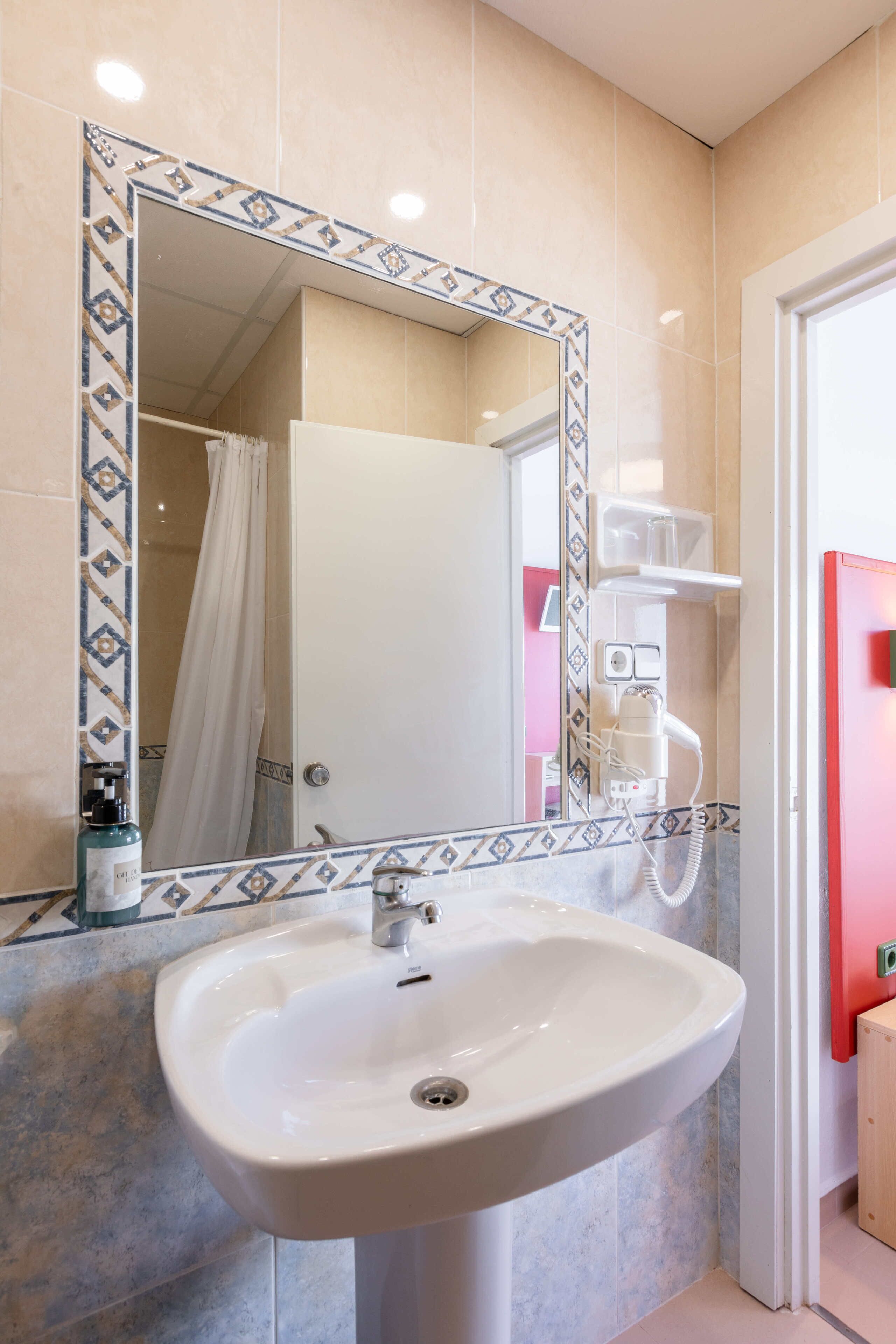 Foto - The Red Hotel by Ibiza Feeling - Adults only