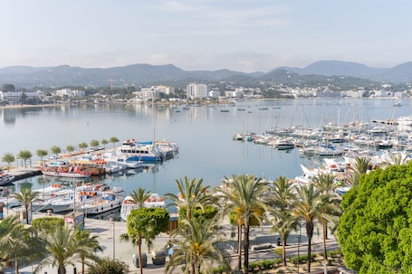 Comfort Double Room, 1 Queen Bed, Sea View | Beach/ocean view. The Red Hotel by Ibiza Feeling - Adults only