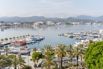 The Red Hotel by Ibiza Feeling - Adults only