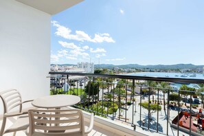 Standard Twin Room, 2 Single Beds, Sea View | Terrace/patio - The Red Hotel by Ibiza Feeling - Adults only (Sant Antoni de Portmany)