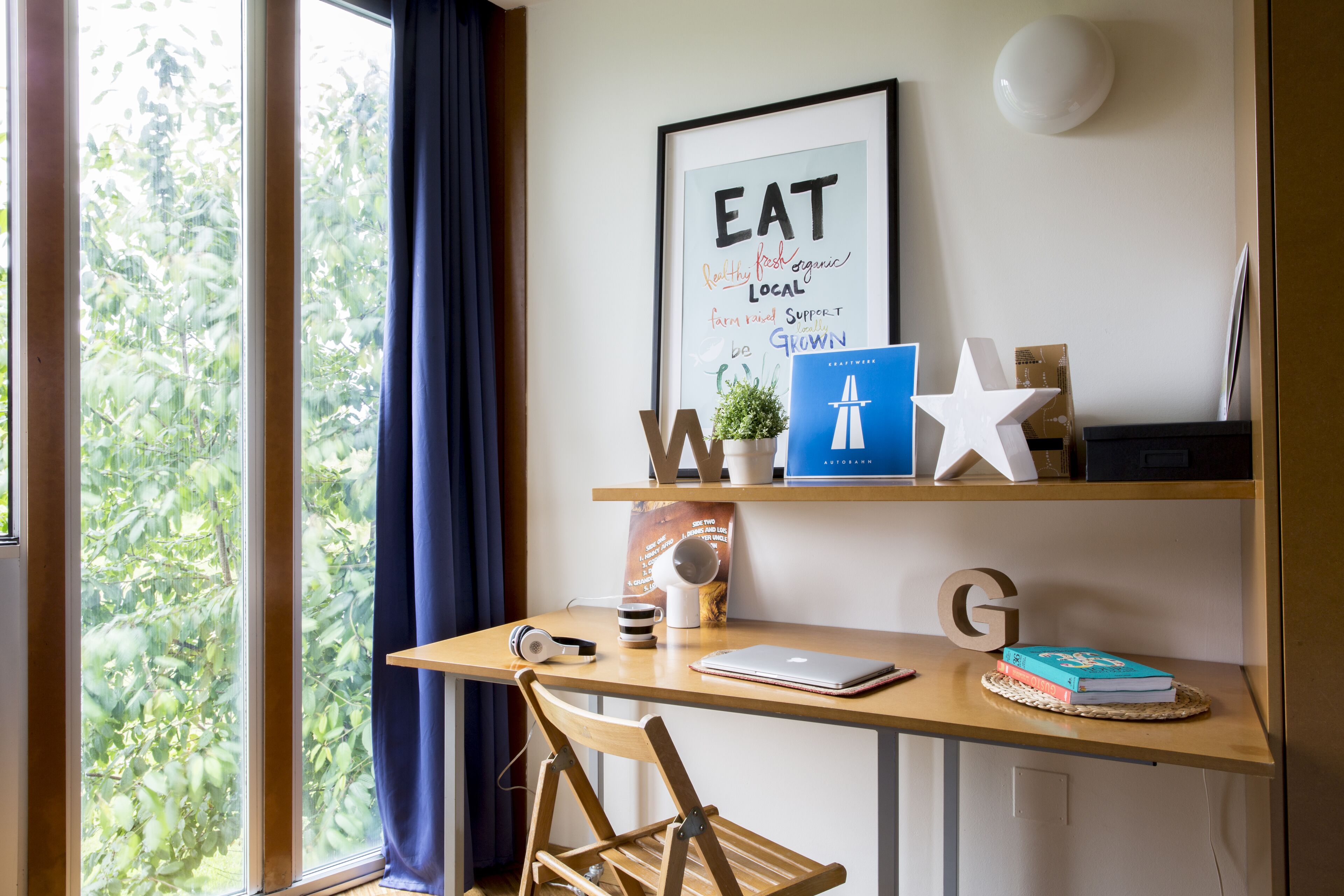 Single Studio | Desk, iron/ironing board, free WiFi, bed sheets