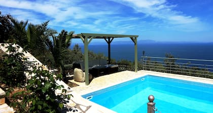 Dio Guesthouses