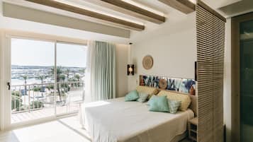 Monolocale Premium | Una cassaforte in camera, tende oscuranti, ferro/asse da stiro