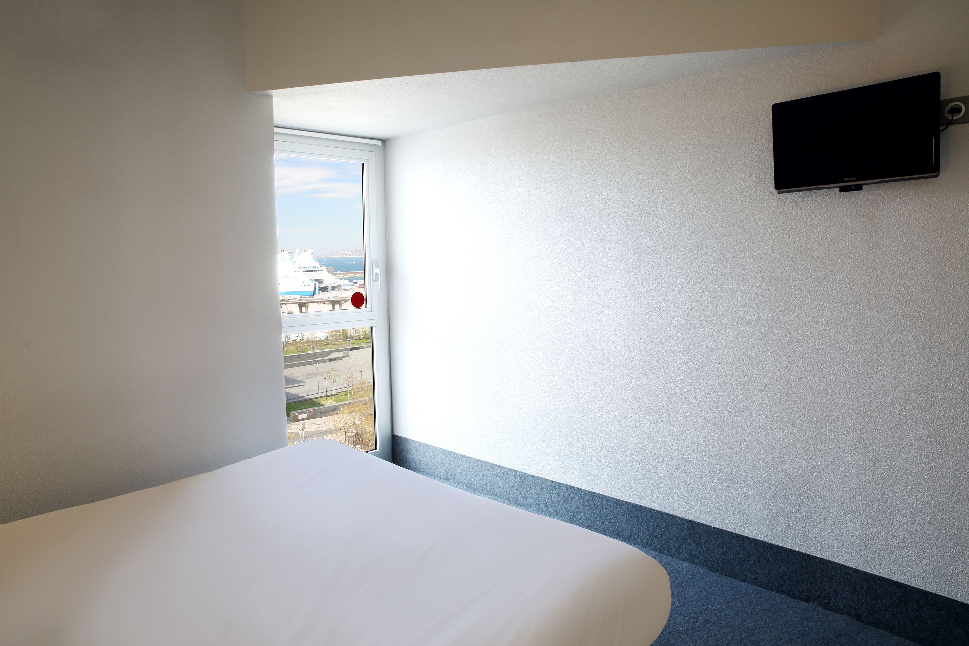 Photo - B&B HOTEL Marseille Euromed