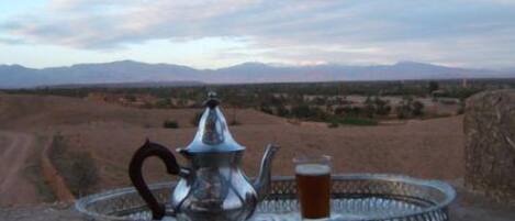 2 restaurants, breakfast, lunch, dinner served; local cuisine