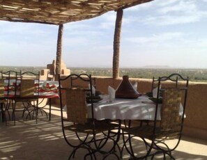 2 restaurants, breakfast, lunch, dinner served; local cuisine