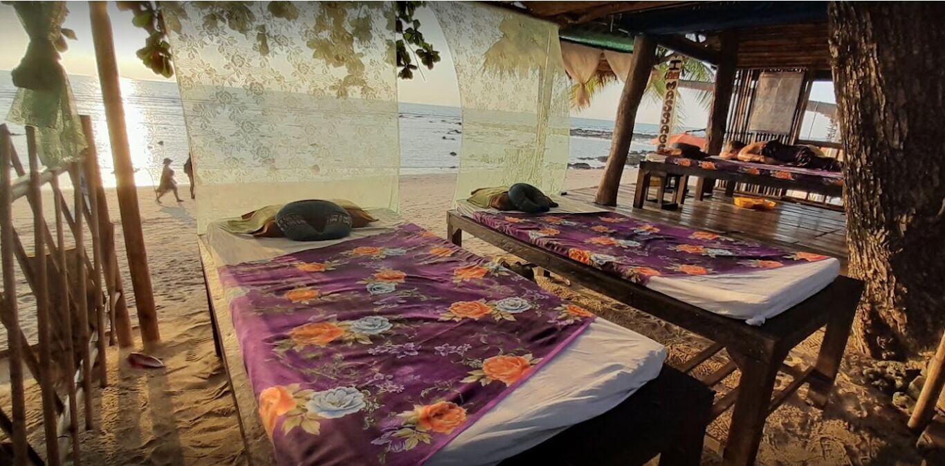 massages on the beach