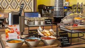 Dagelijks ontbijtbuffet (toeslag)