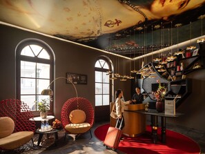 المنشأة من الخارج