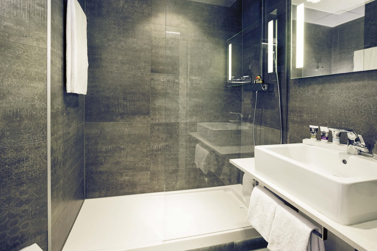 Literie de qualité supérieure, minibar, coffres-forts dans les chambres