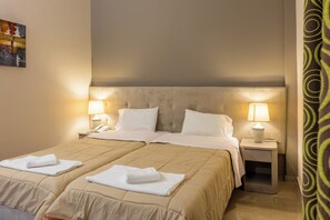 1 habitación, minibar, caja de seguridad en la habitación y escritorio 