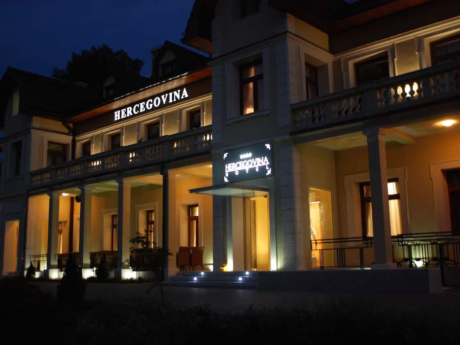 Fachada da propriedade