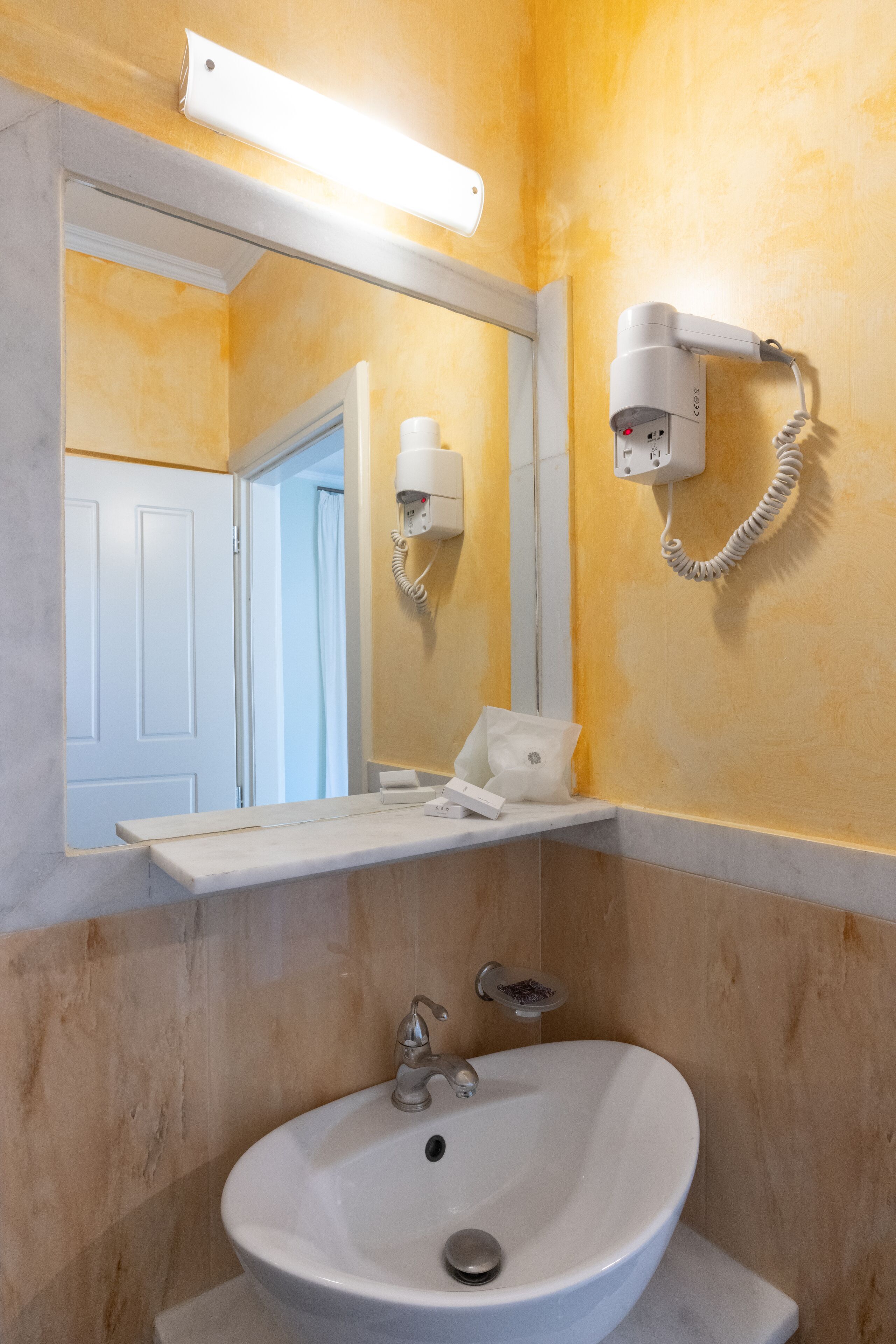 comfort double room | bathroom | shower, hair dryer, bathrobes, slippers
