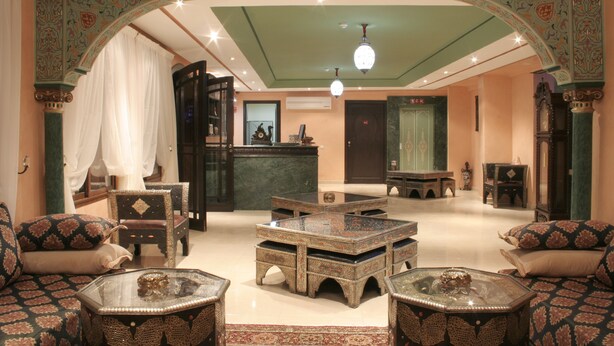 Coin salon dans le hall