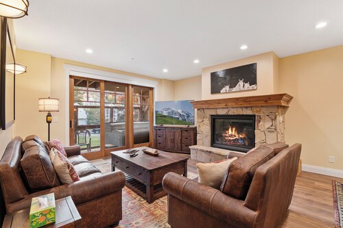 Updated Town Pointe by Park City Vacations