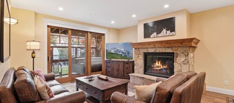 Updated Town Pointe by Park City Vacations