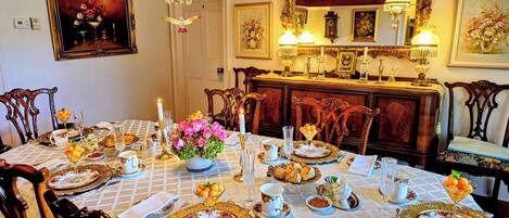 Free daily full breakfast