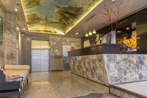 Reception - Suites Contempo (Mexico City)