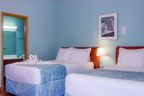 Double Room, 2 Double Beds, Pool View - Rolson Hotel (San Ignacio)